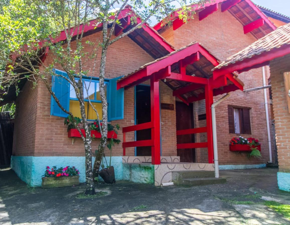 Pousada Chalana Monte Verde  Exterior photo
