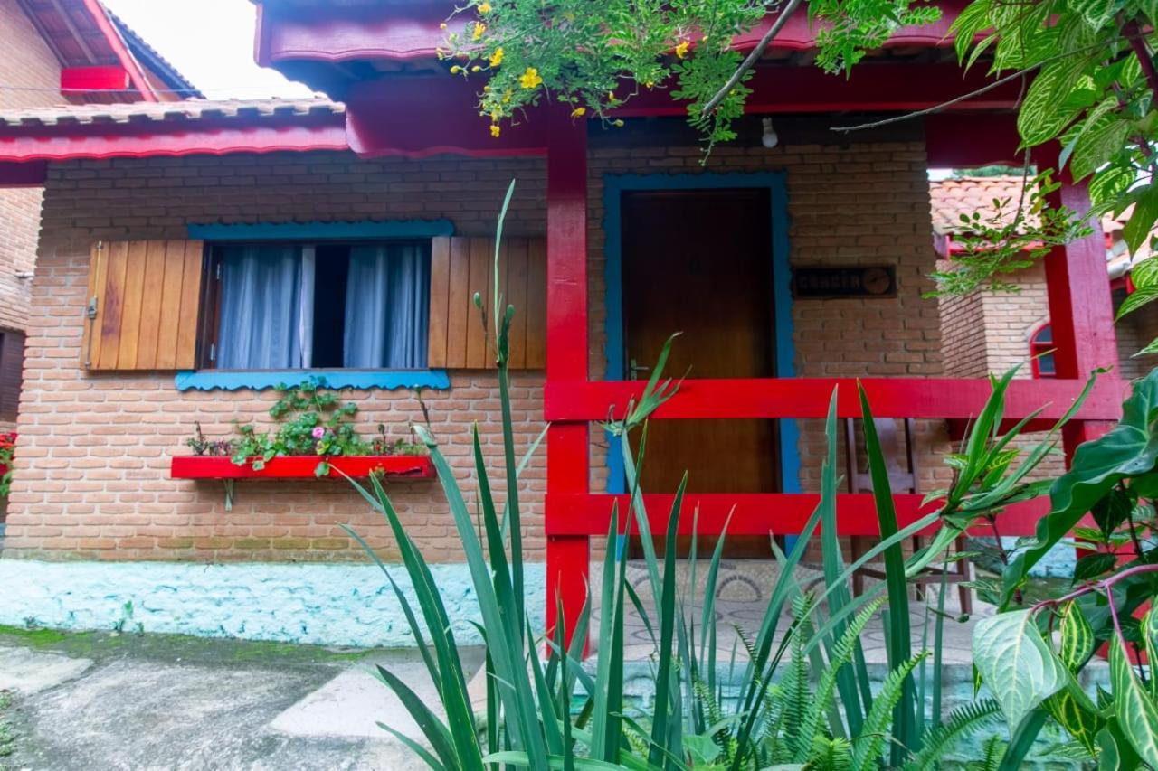 Pousada Chalana Monte Verde  Exterior photo